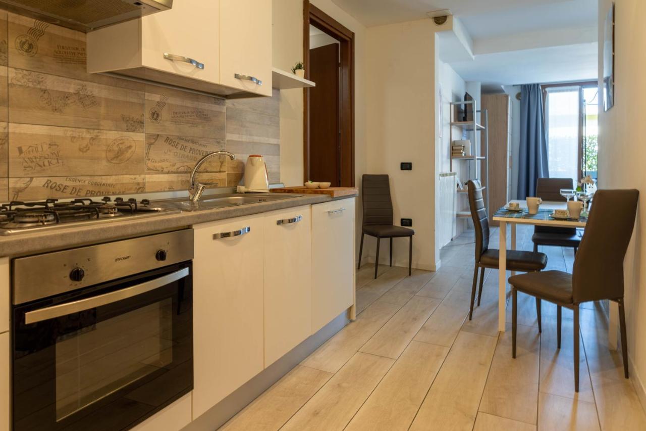 Manu Le Vele Casa Vacanze Desenzano del Garda Luaran gambar